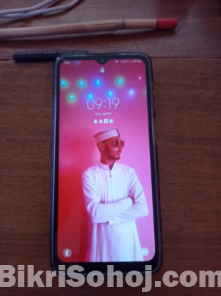 Samsung A12